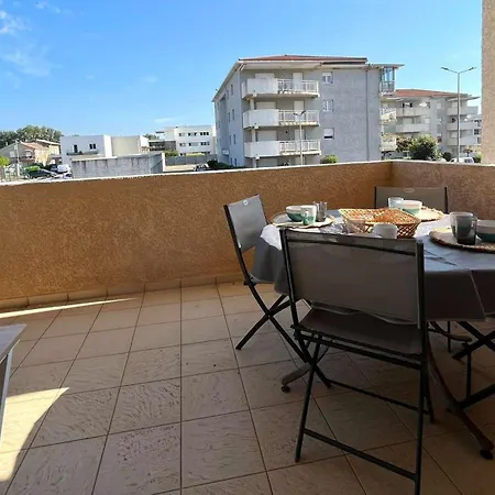 6 Pers Centre De Apartmán