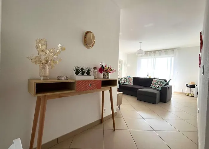 Centre Lumineux T3 à Deux Pas De La Et Commerces * Moriani-Plage