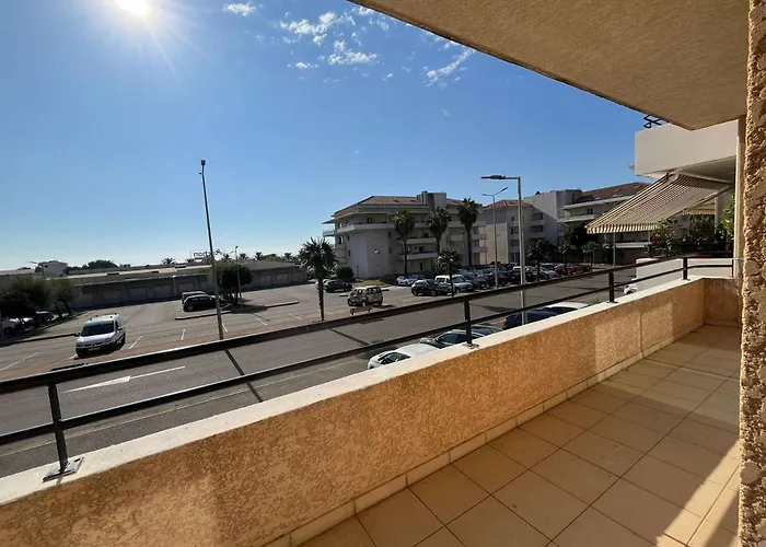 Centre Lumineux T3 à Deux Pas De La Et Commerces Appartement